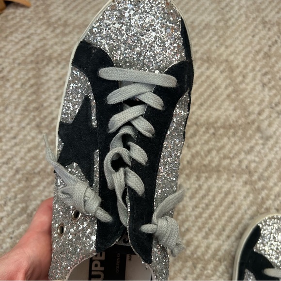 Golden Goose Super-Star Sneakers - Picture 9 of 10